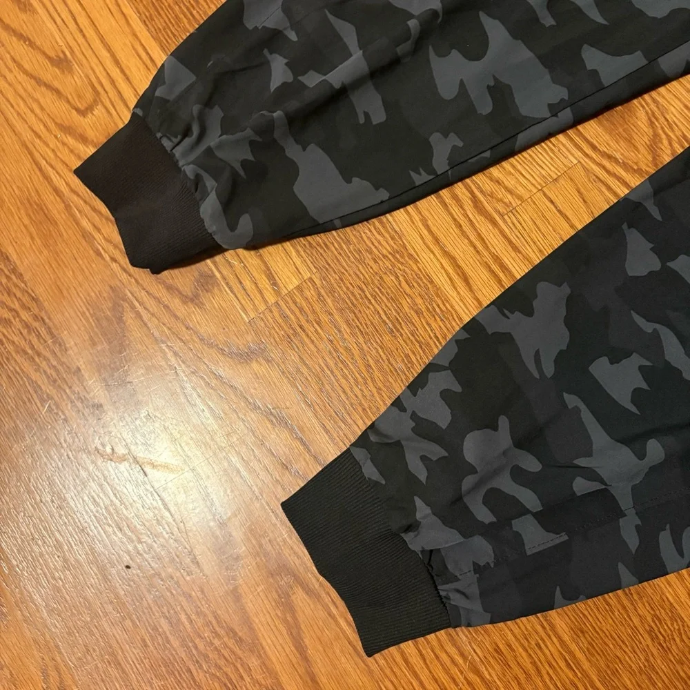 Apana Dark Gray Camo Workout Joggers athleisure hiking loungewear casual black